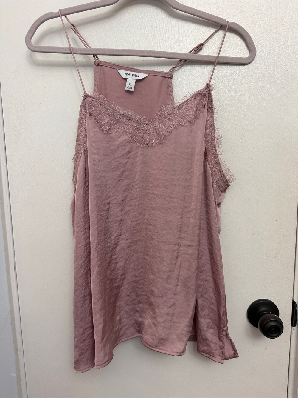 Nine West Mauve Lace-Trim Satin Camisole